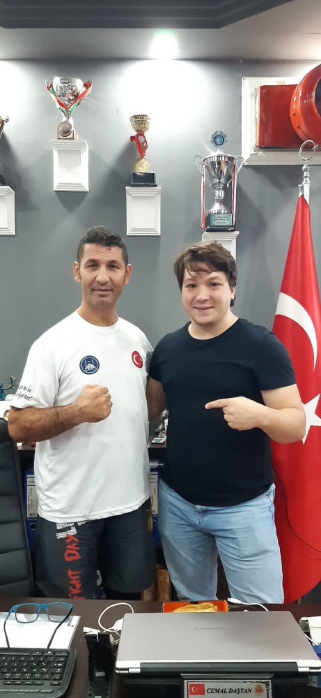 kick boks dunya sampiyonu ve milli takim bas antrenoru cemal dastan ile ozel roportaj